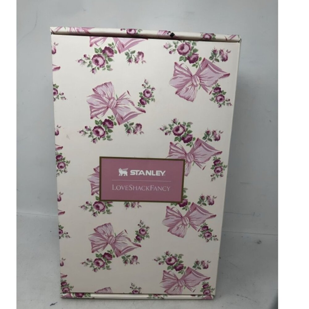 Stanley x LoveShackFancy Rosa Beaux Pink Quencher 40oz Tumbler New - Picture 4 of 5